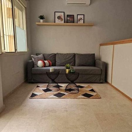 Isg Apartments Estudio En La Alameda Siviglia Esterno foto